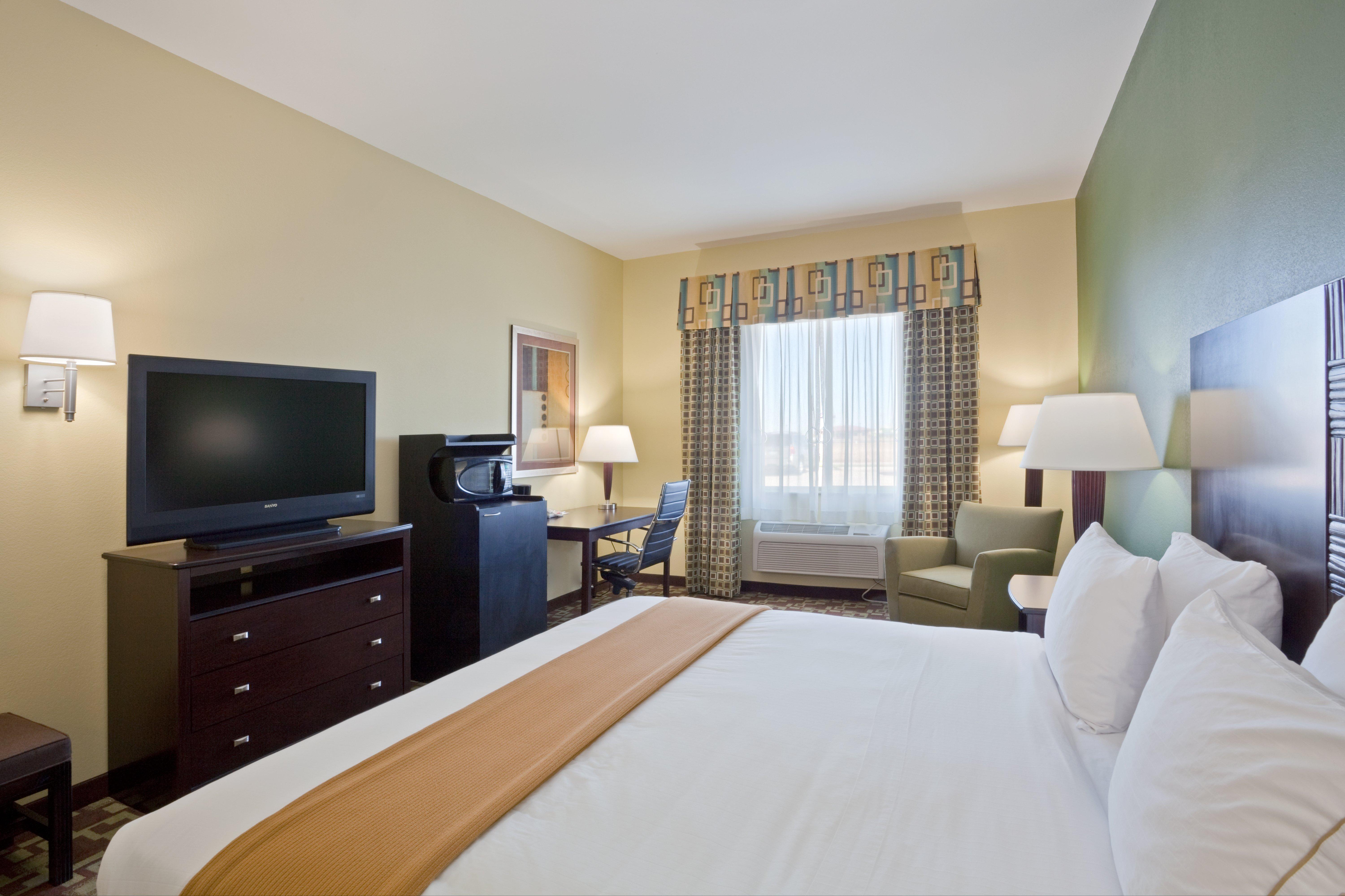 Holiday Inn Express Hotel & Suites Dumas By Ihg Exterior photo